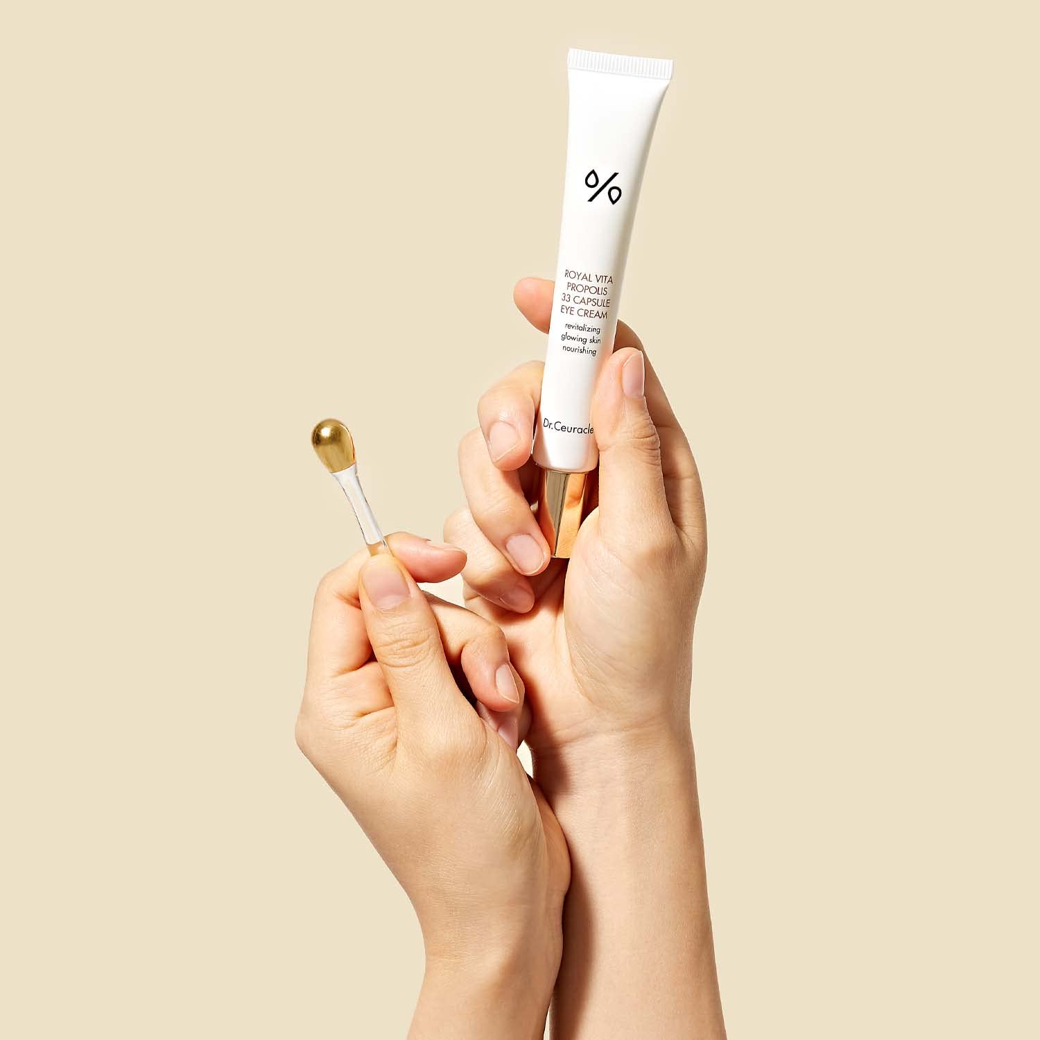 Dr. Ceuracle - Royal Vita Propolis 33 Capsule Eye Cream